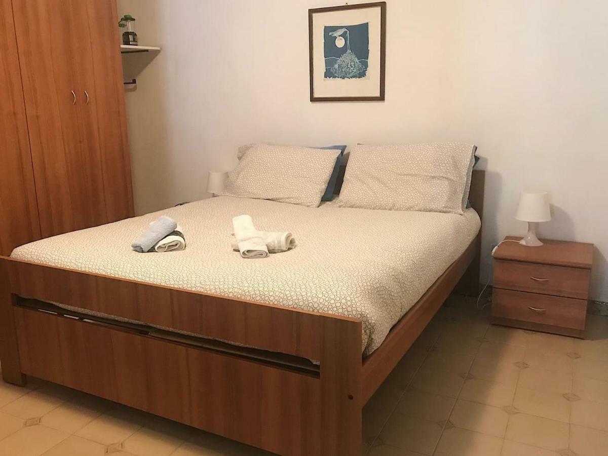 Il Bilocale Della Nonna Villa Locana Eksteriør billede